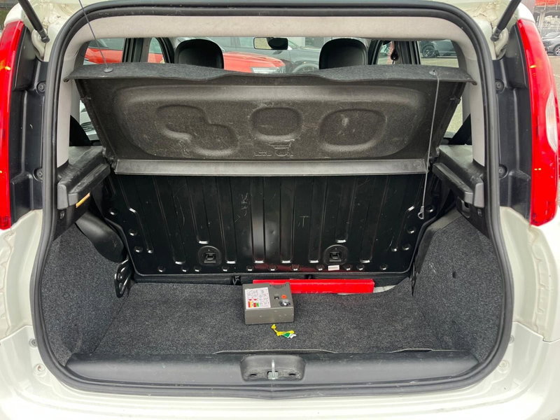 Fiat Panda Cross usata a Milano (10)
