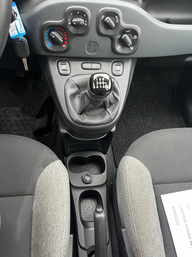 Fiat Panda Cross usata a Milano (17)