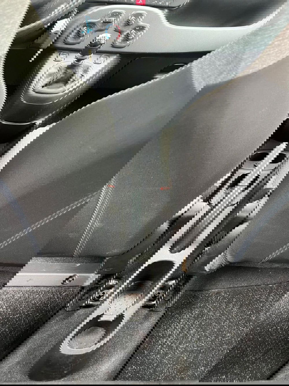 Fiat Panda Cross usata a Milano (18)