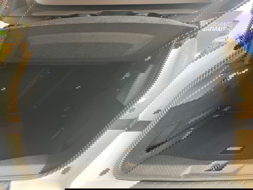 Opel Grandland nuova a Milano (9)