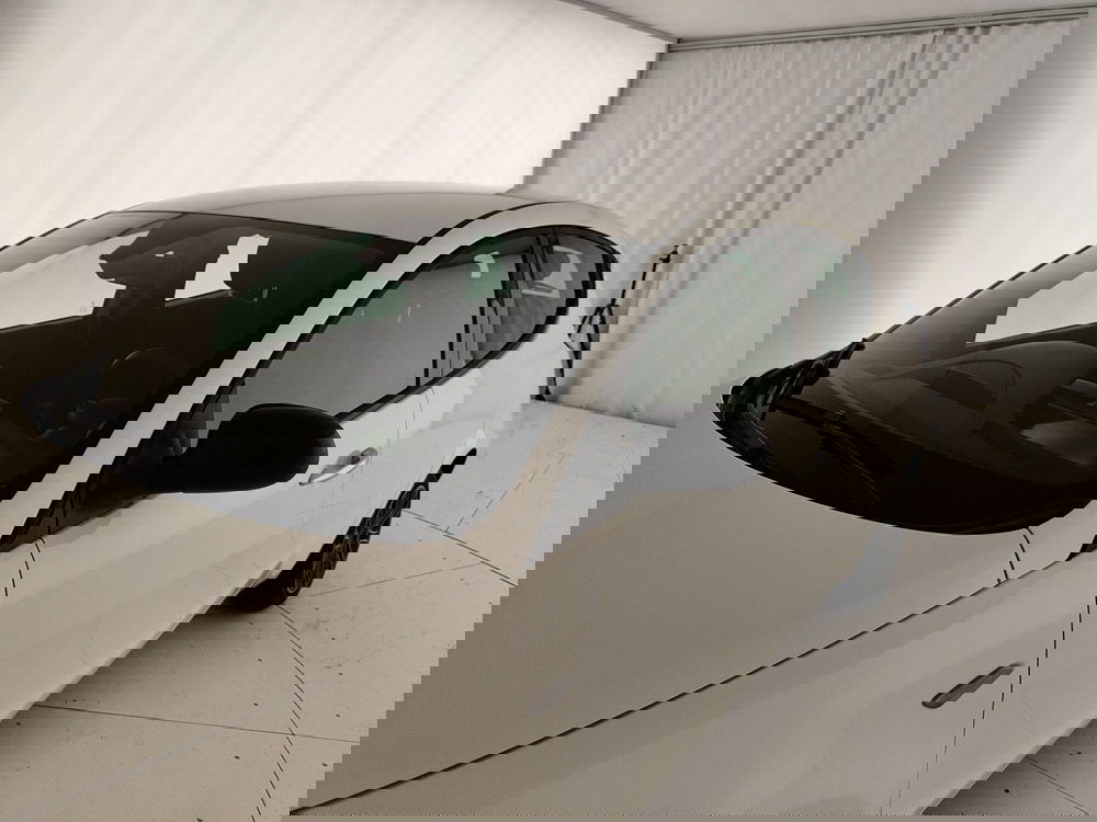 Lancia Ypsilon usata a Caserta (15)