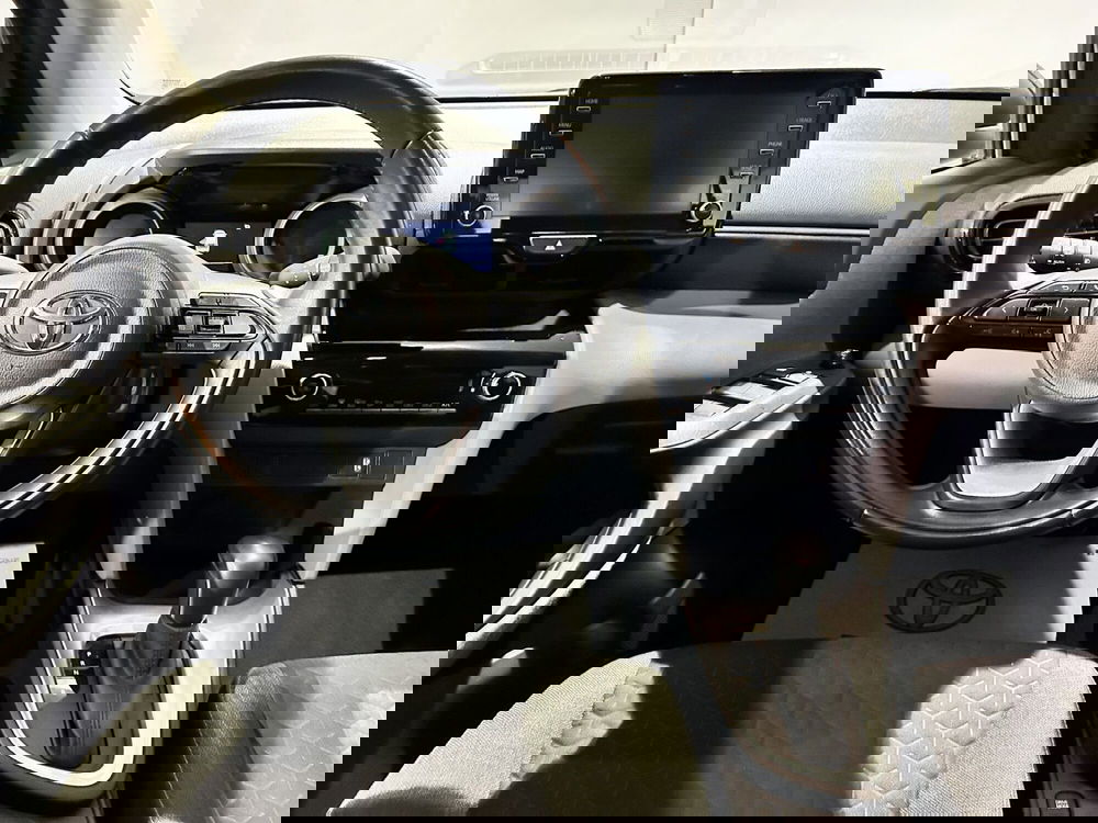 Toyota Yaris Cross usata a Milano (9)