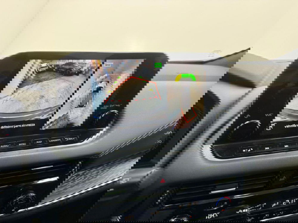 Nissan Qashqai usata a Como (16)