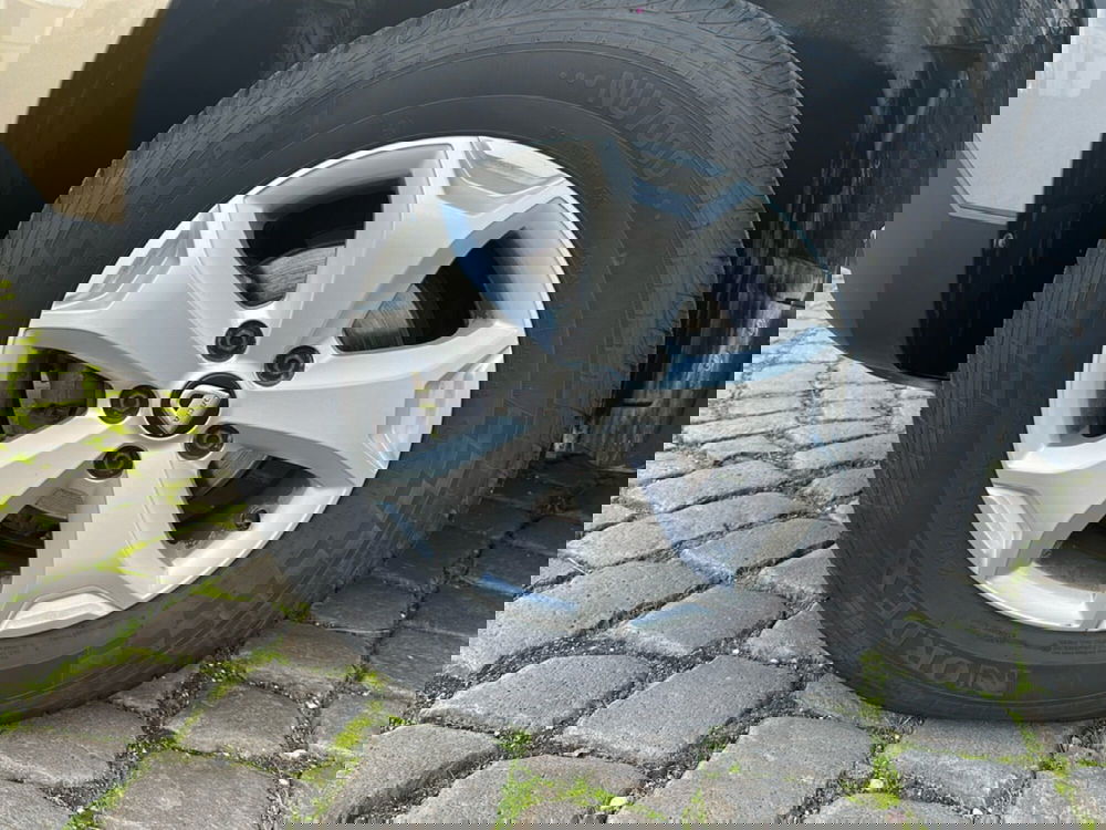 Dacia Duster usata a Napoli (8)