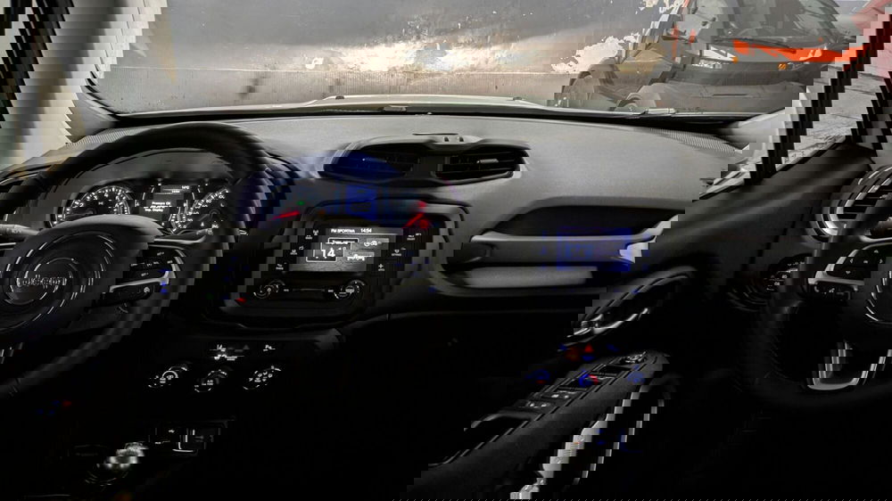 Jeep Renegade usata a Milano (8)