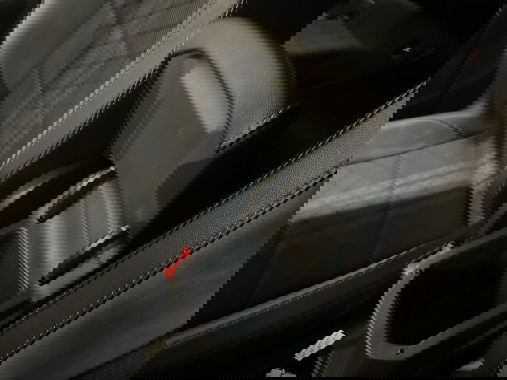 Volkswagen T-Roc usata a Prato (17)