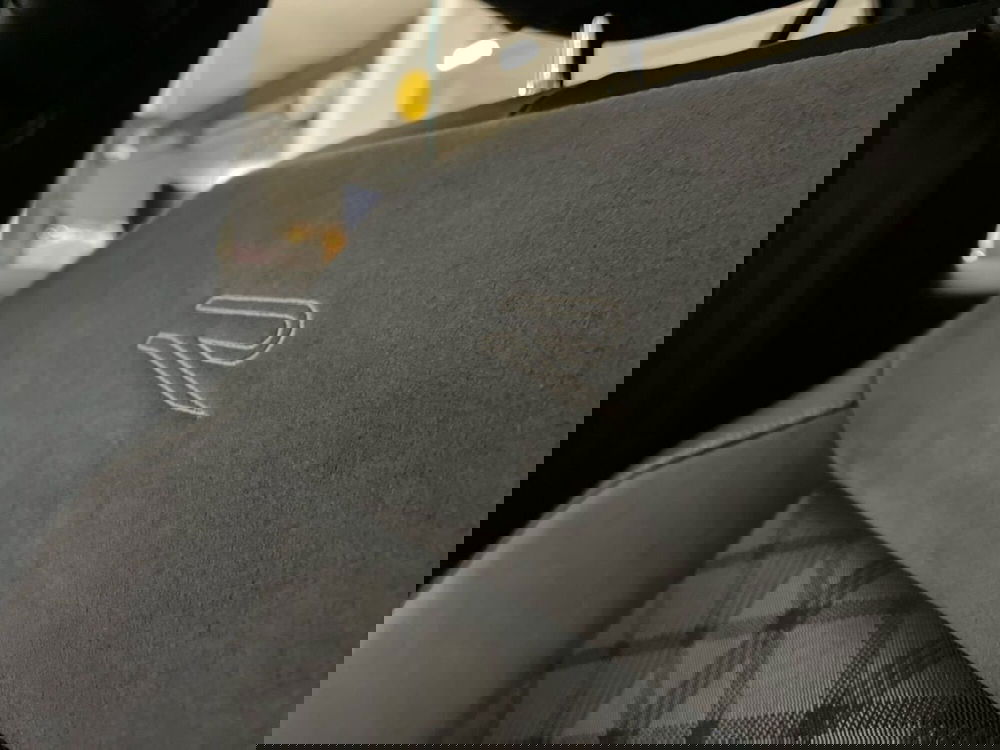 Volkswagen T-Roc usata a Prato (18)