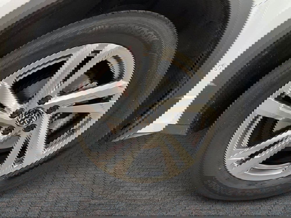 Volkswagen T-Roc usata a Prato (6)