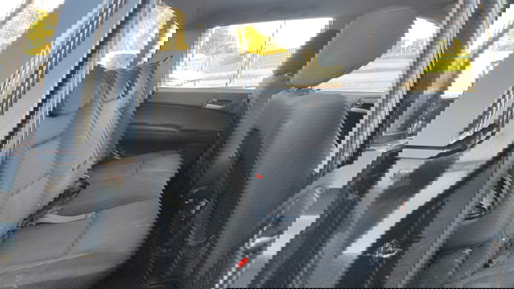 Ssangyong Actyon usata a Firenze (12)