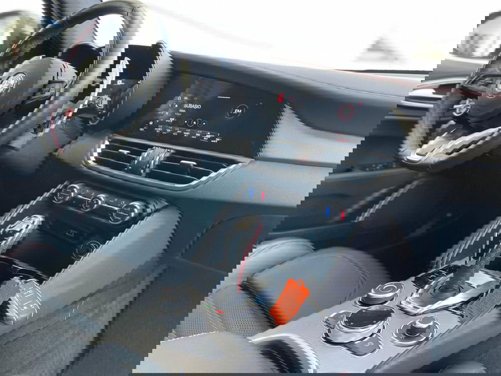 Alfa Romeo Giulia usata a Ancona (20)