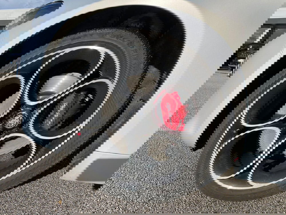 Alfa Romeo Giulia usata a Ancona (8)