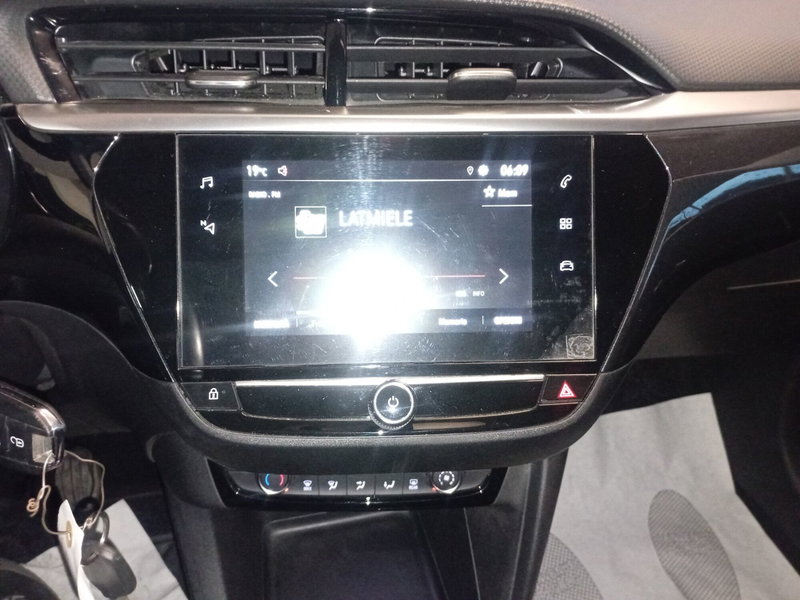 Opel Corsa usata a Parma (13)