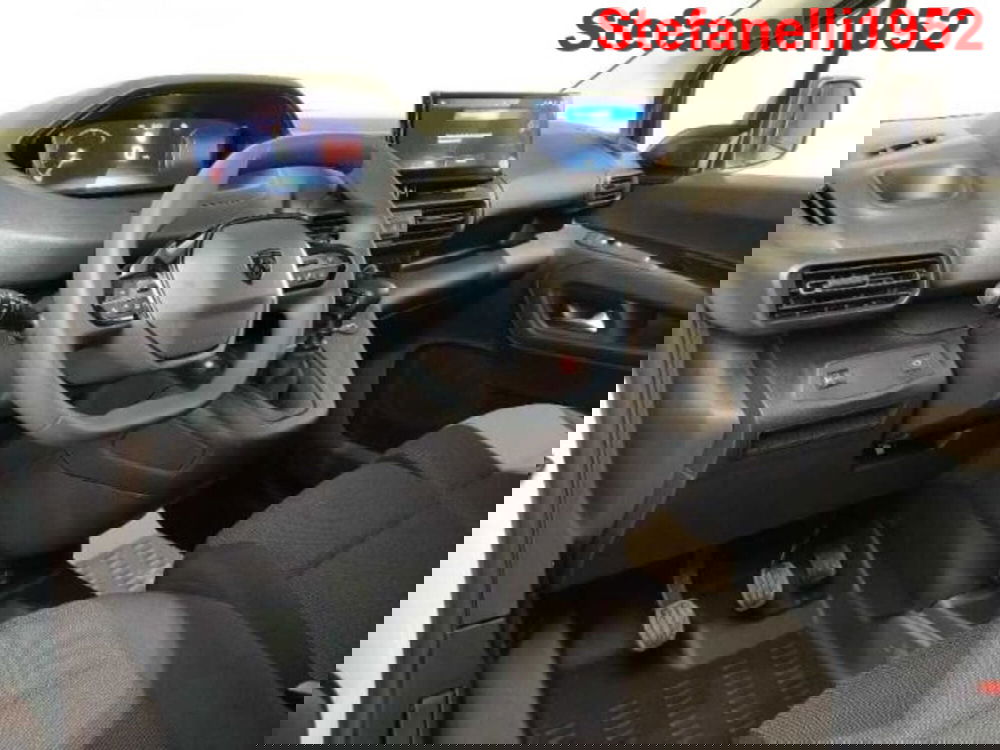 Peugeot Partner Furgone nuova a Bologna (10)