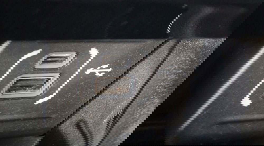 Jeep Compass usata a Terni (13)