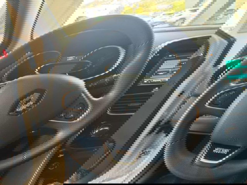 Renault Clio usata a Sassari (13)