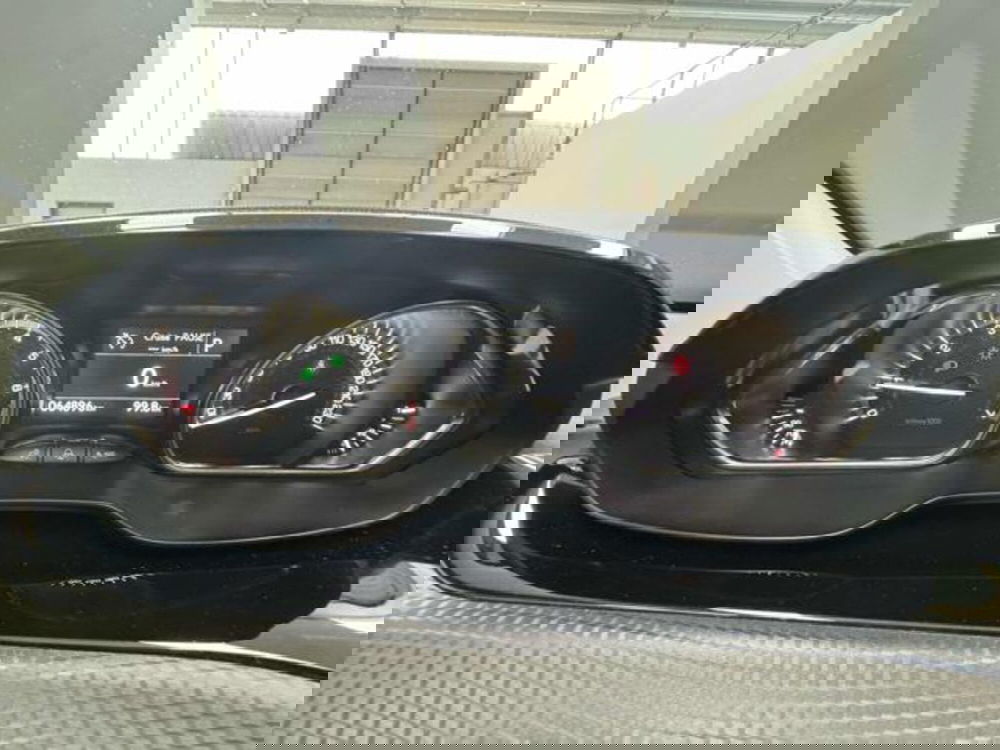 Peugeot 2008 usata a Vercelli (13)