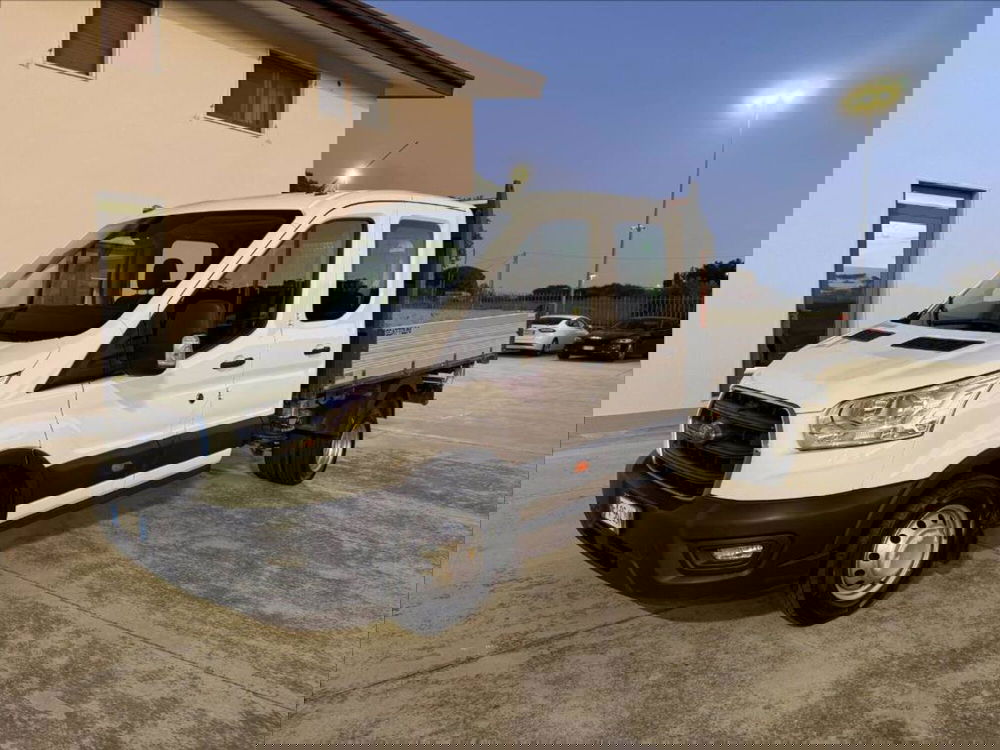 Ford Transit usata a Matera (2)