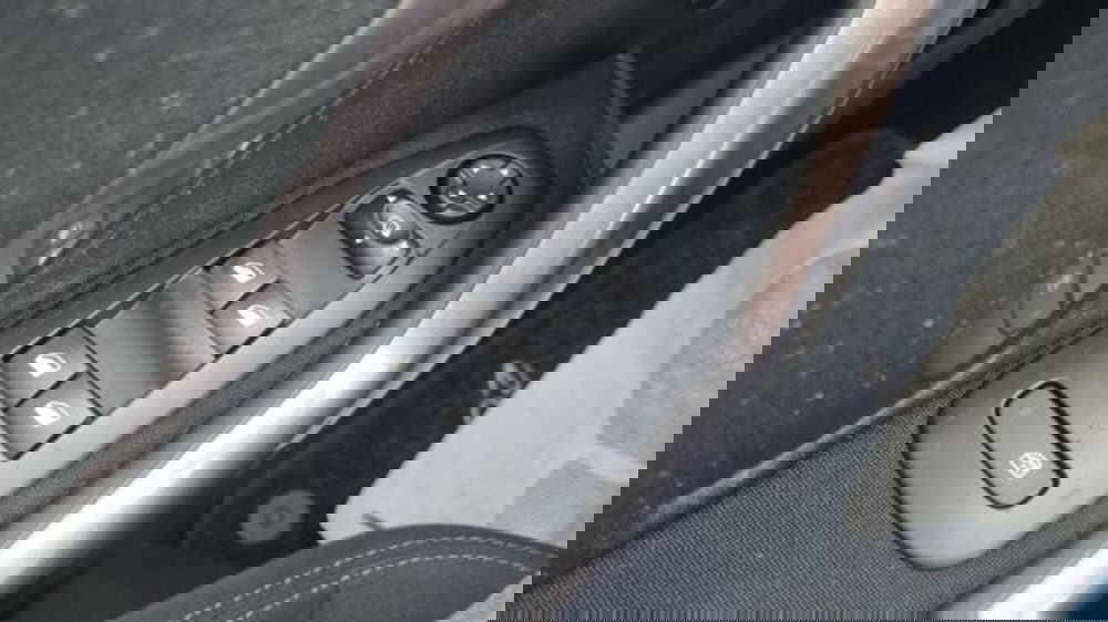 Peugeot 2008 usata a Savona (4)