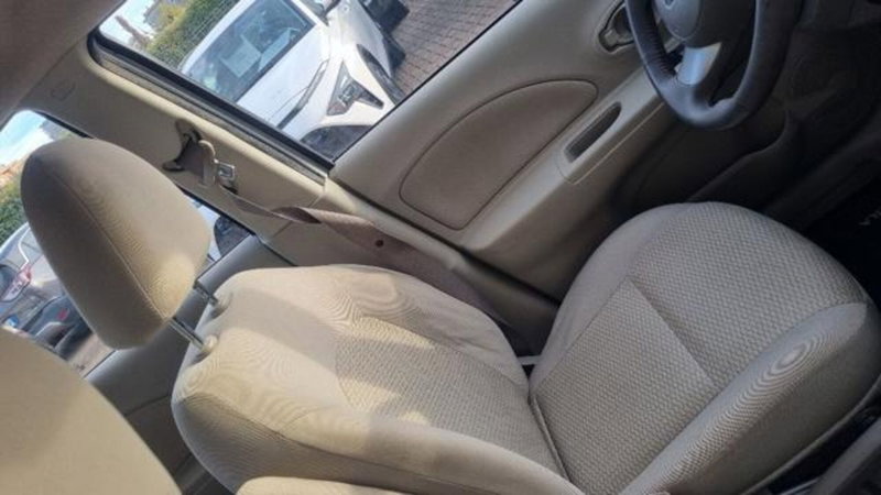 Nissan Micra usata a Savona (11)