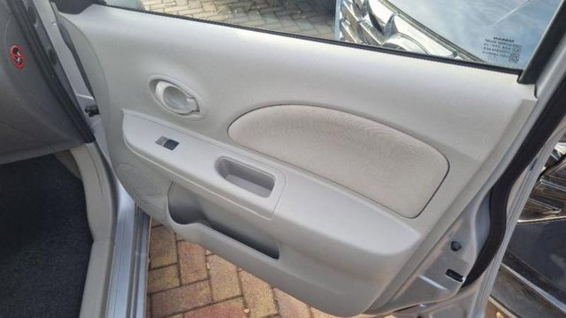 Nissan Micra usata a Savona (13)