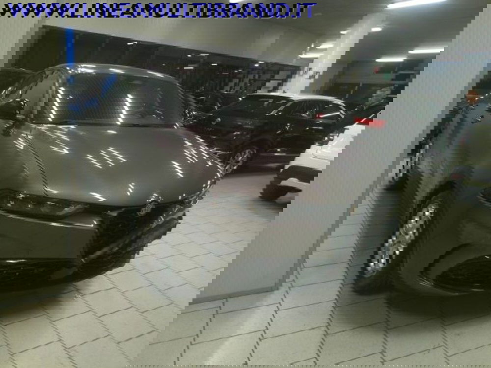 Alfa Romeo Tonale usata a Piacenza (8)