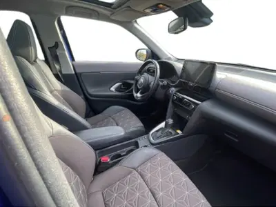 Toyota Yaris Cross 1.5 Hybrid 5p. E-CVT Lounge del 2021 usata a Albano Vercellese