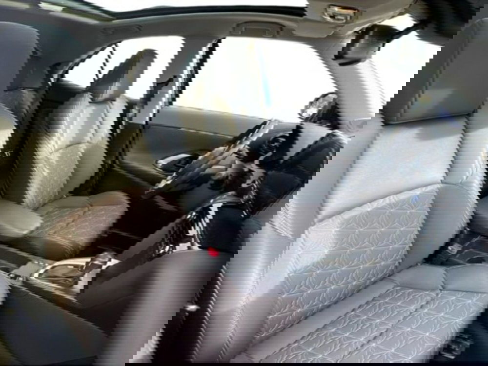 Toyota Yaris Cross usata a Vercelli (7)