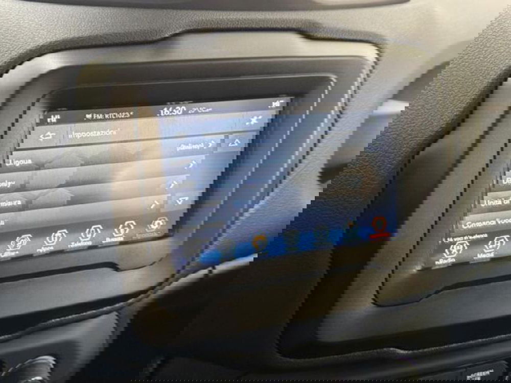 Jeep Renegade usata a Como (15)