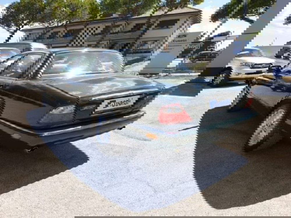 Jaguar XJ usata a Pesaro-Urbino (4)