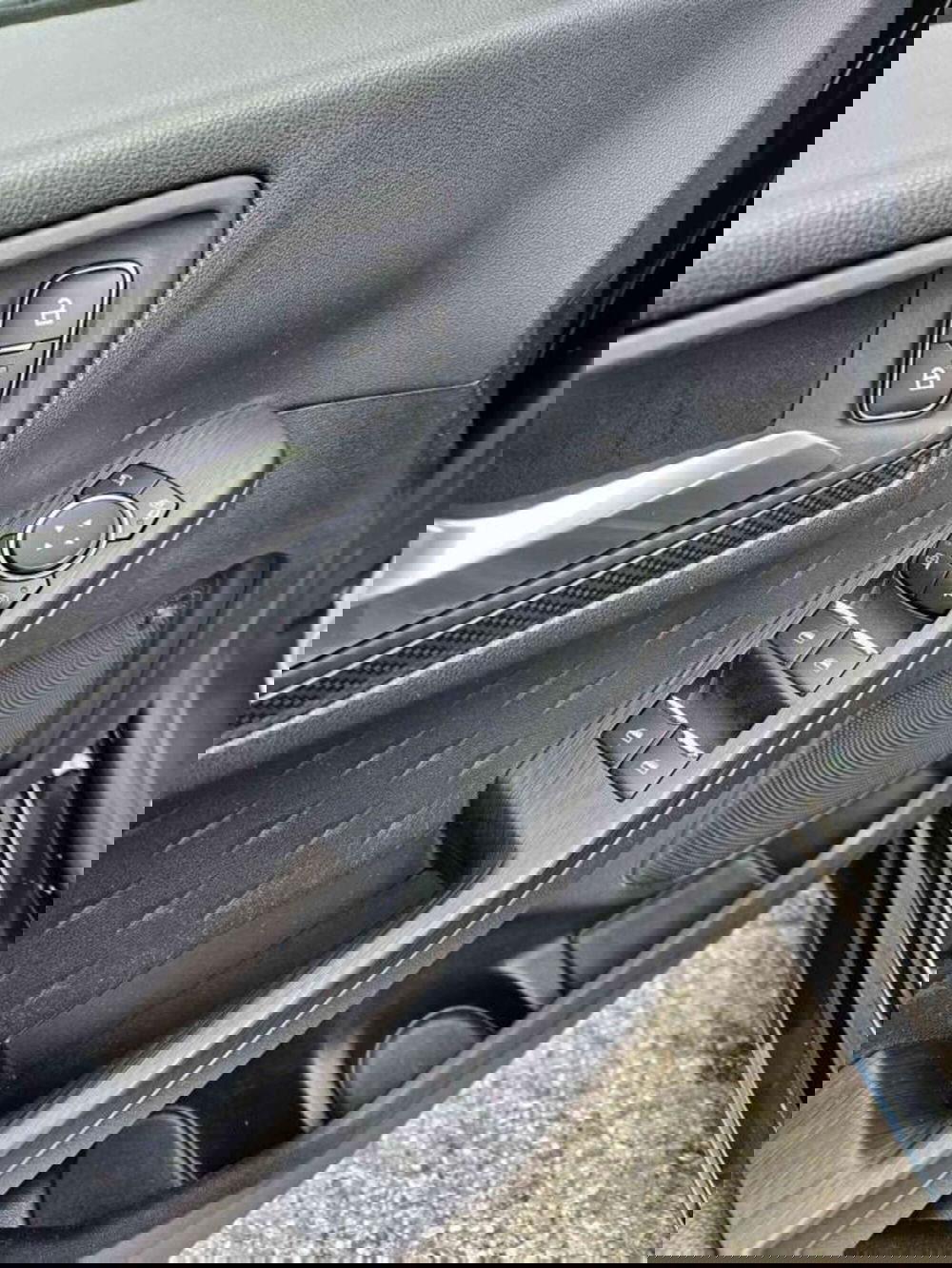 Ford Kuga usata a Pesaro-Urbino (9)