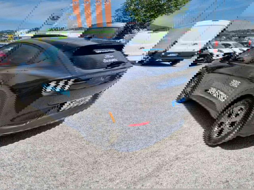 Ford Mustang Mach-E usata a Pesaro-Urbino (7)