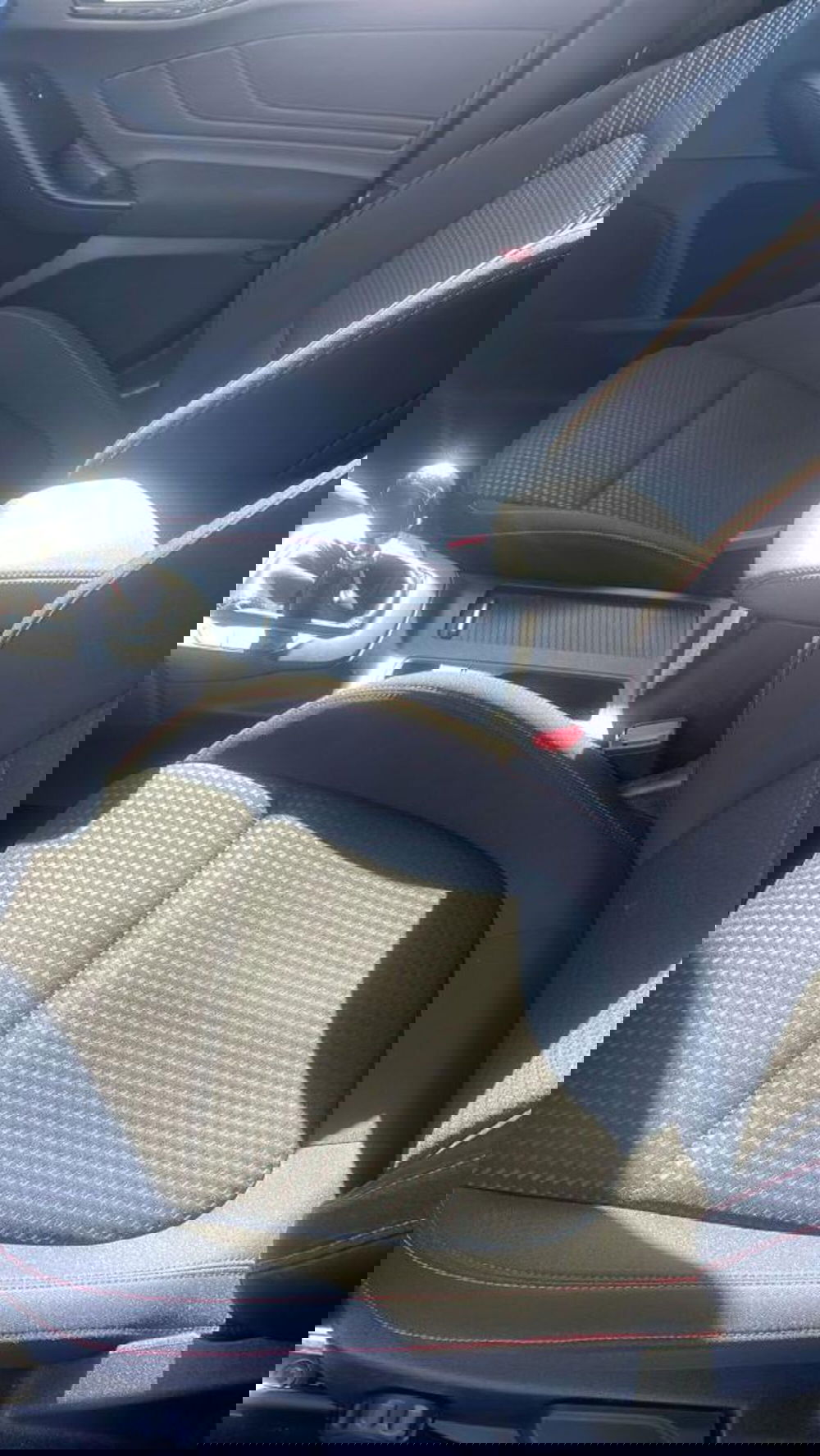 Ford Focus Station Wagon usata a Pesaro-Urbino (18)