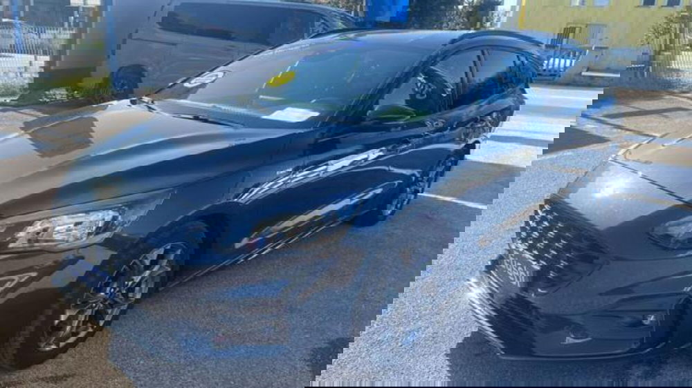 Ford Focus Station Wagon usata a Pesaro-Urbino (3)