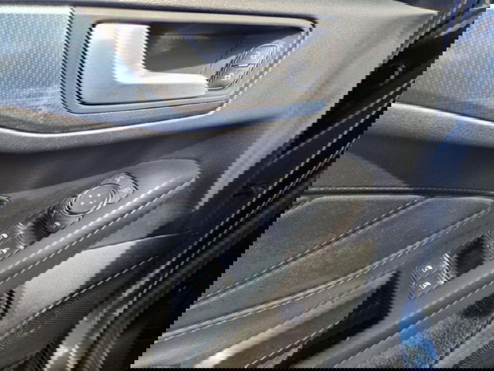 Ford Focus Station Wagon usata a Pesaro-Urbino (15)