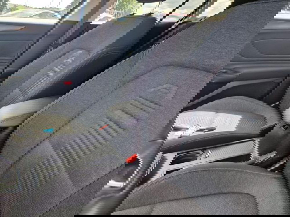 Ford Focus Station Wagon usata a Pesaro-Urbino (16)