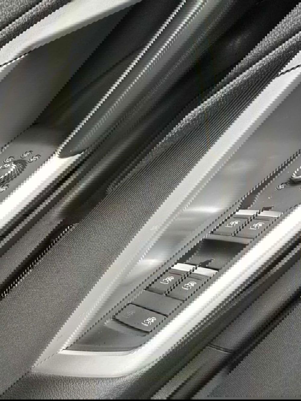 Audi Q3 usata a Pesaro-Urbino (18)