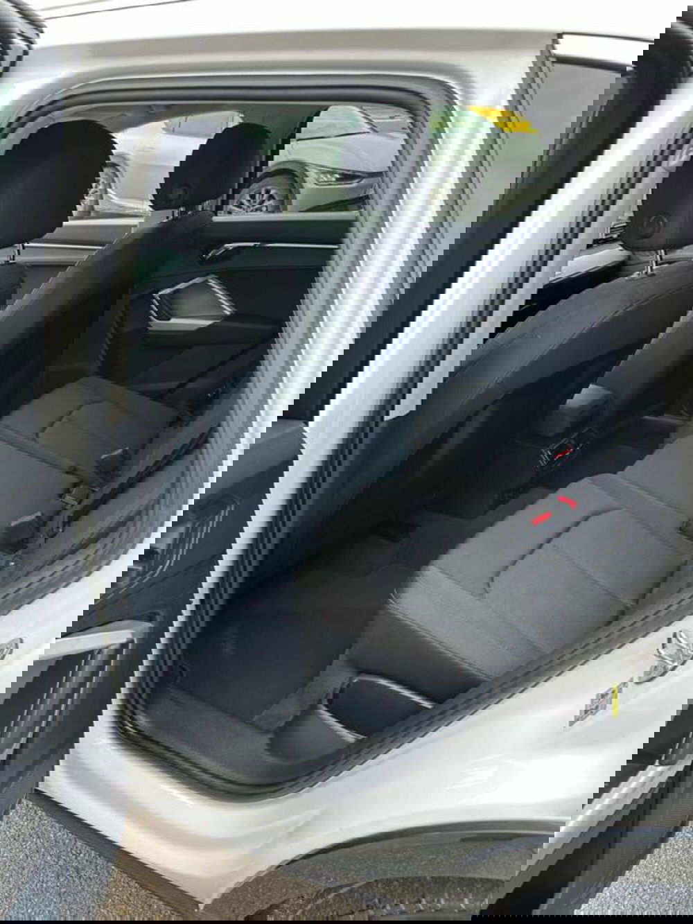 Audi Q3 usata a Pesaro-Urbino (9)