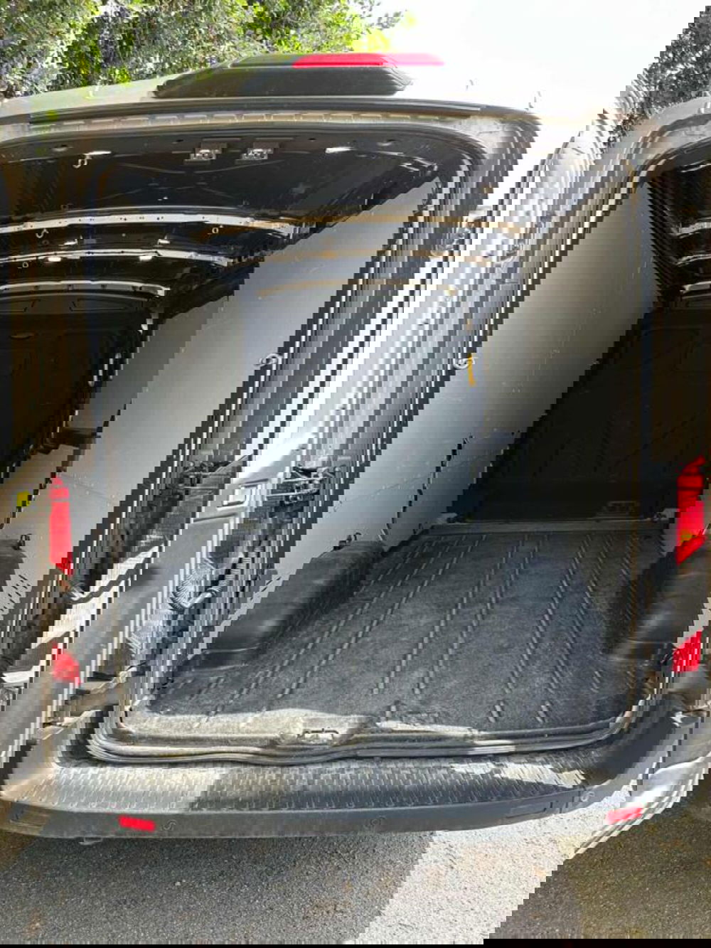 Ford Transit Furgone usata a Pesaro-Urbino (9)