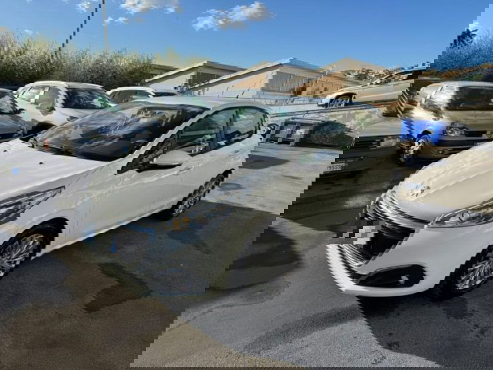 Peugeot 208 usata a Macerata