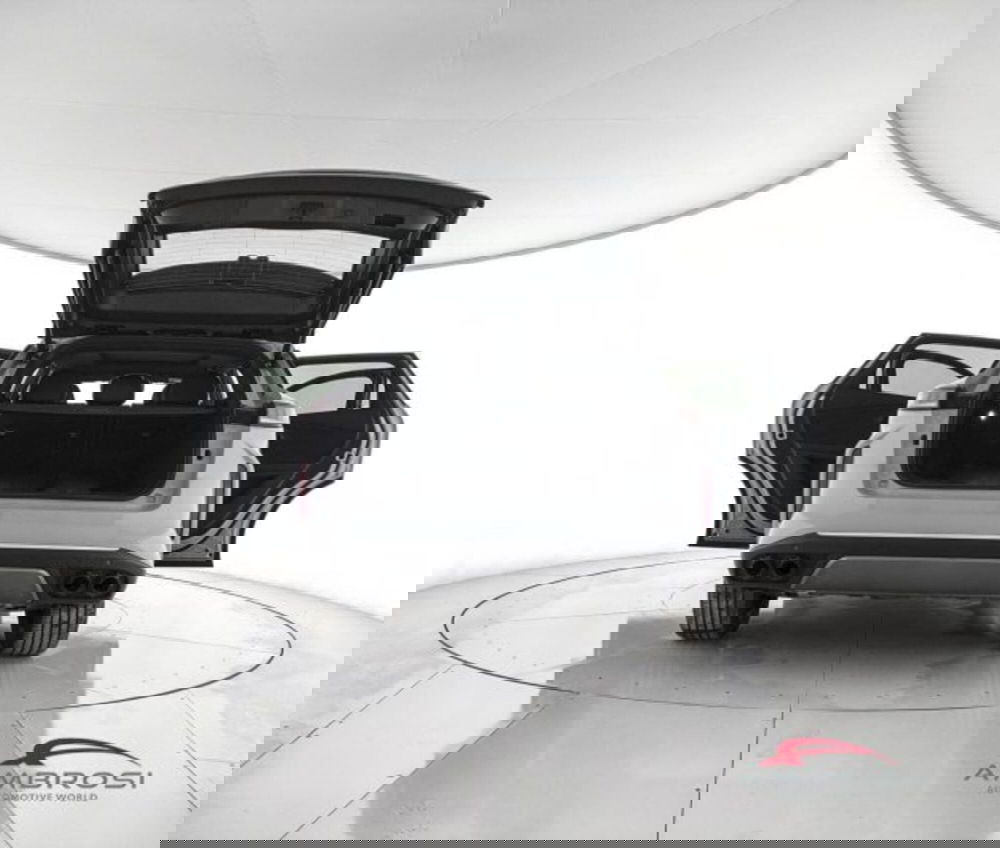 Omoda Omoda 9 SHS-P nuova a Perugia (7)