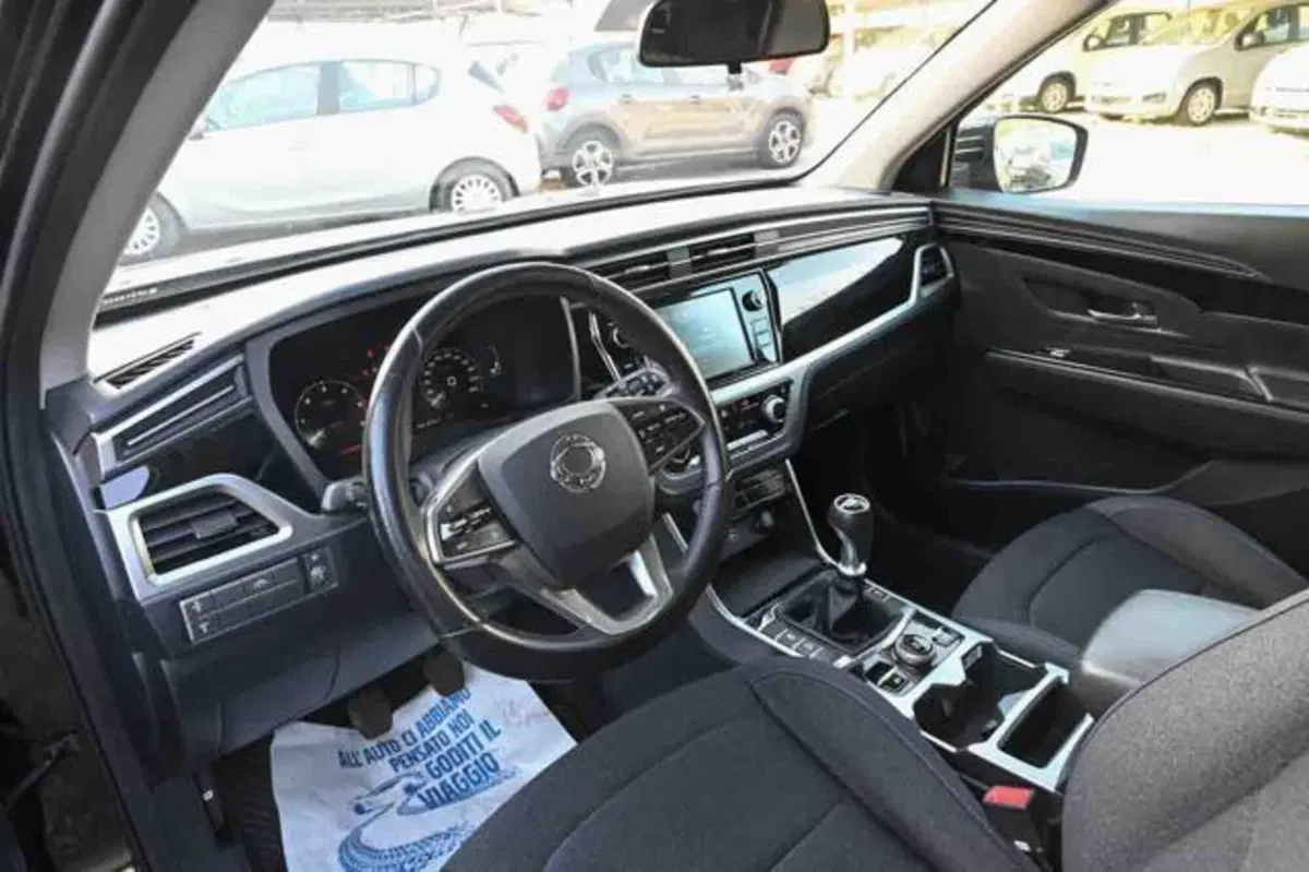 Ssangyong Korando usata a Torino (12)