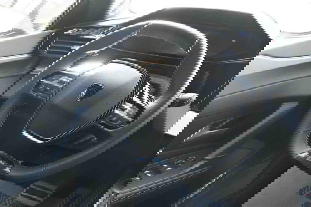 Peugeot 308 SW nuova a Torino (19)