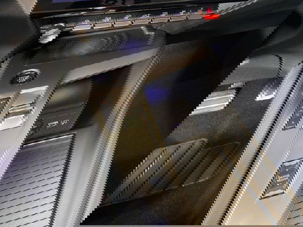 Peugeot 408 usata a Torino (10)