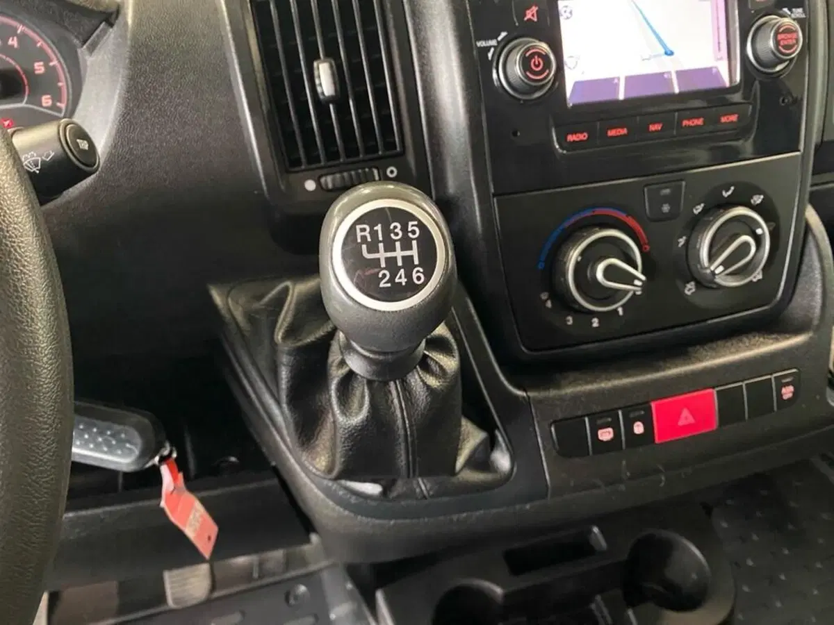 Peugeot Boxer Furgone usata a Torino (12)