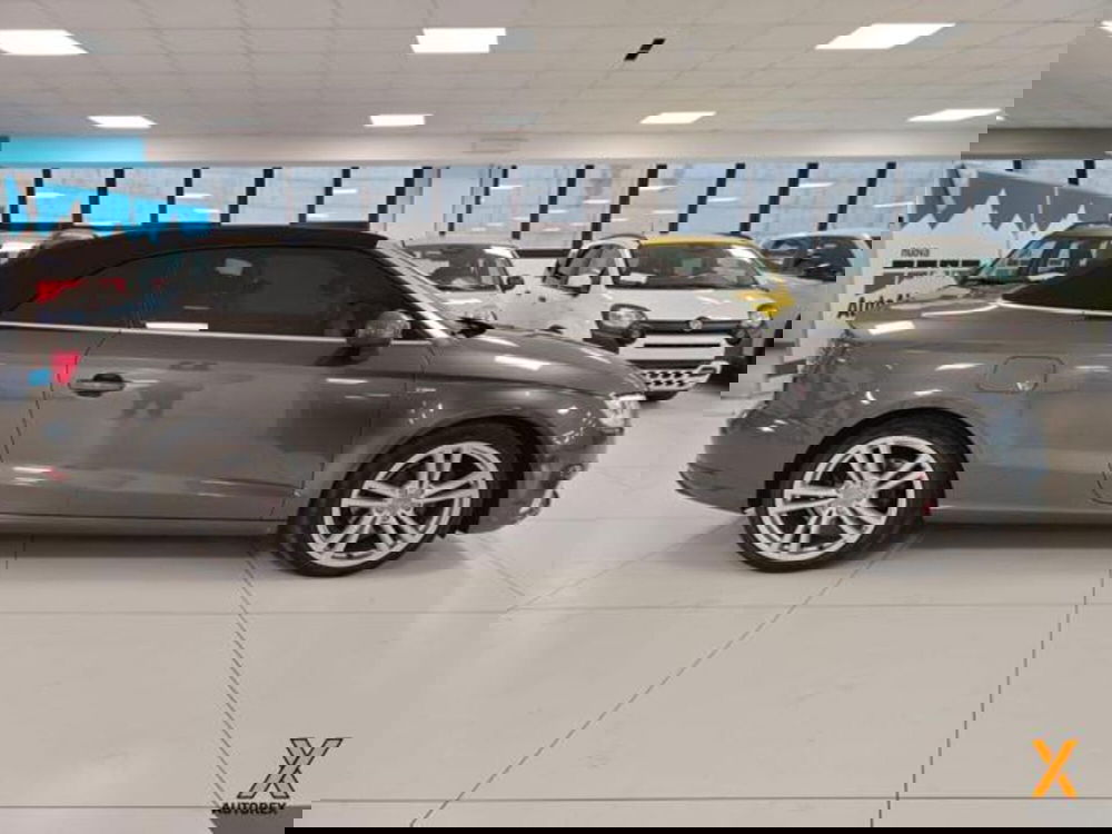 Audi A3 Cabrio usata a Varese (6)