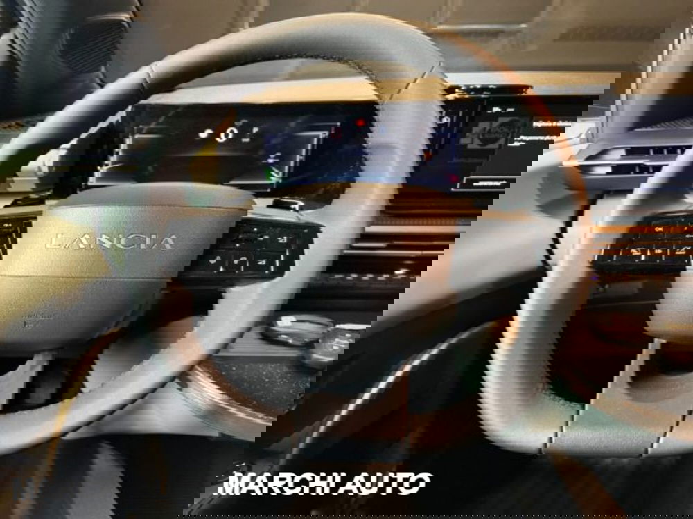 Lancia Ypsilon nuova a Perugia (15)