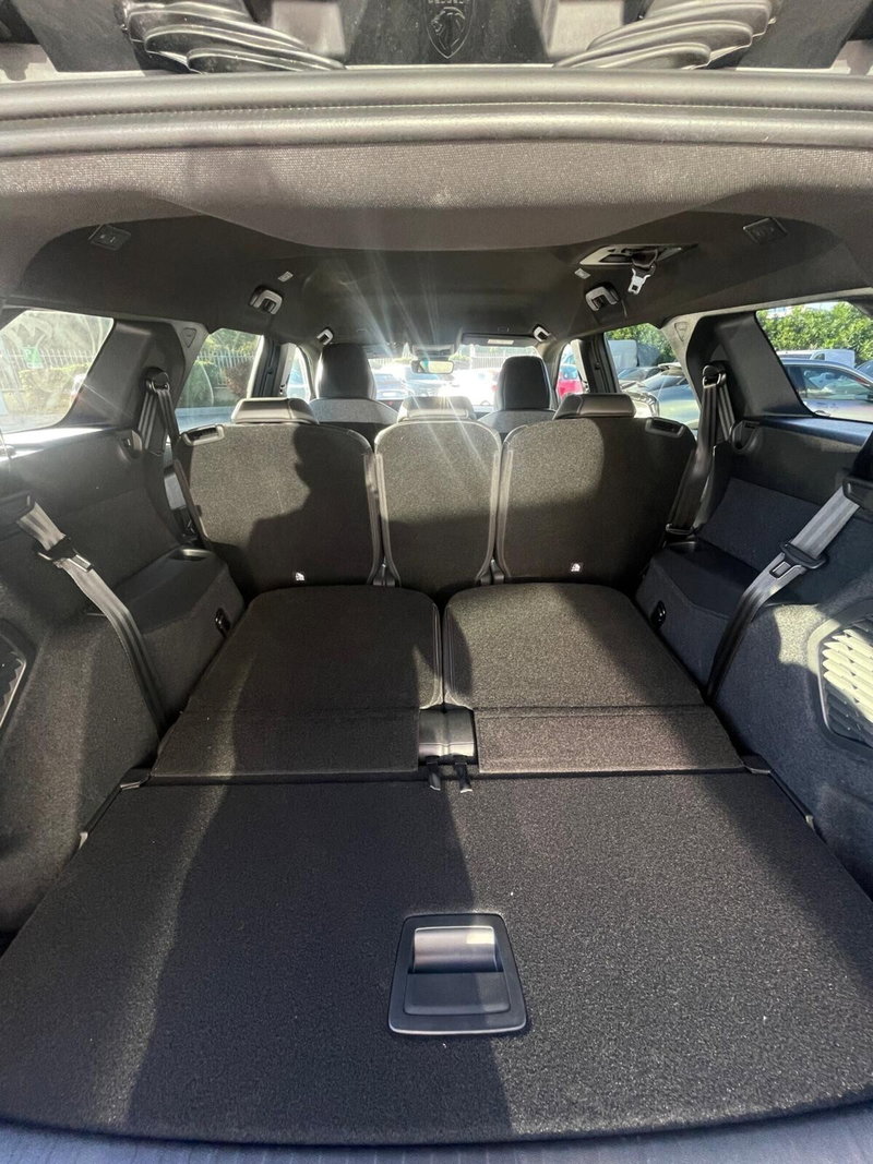 Peugeot 5008 nuova a Sassari (3)