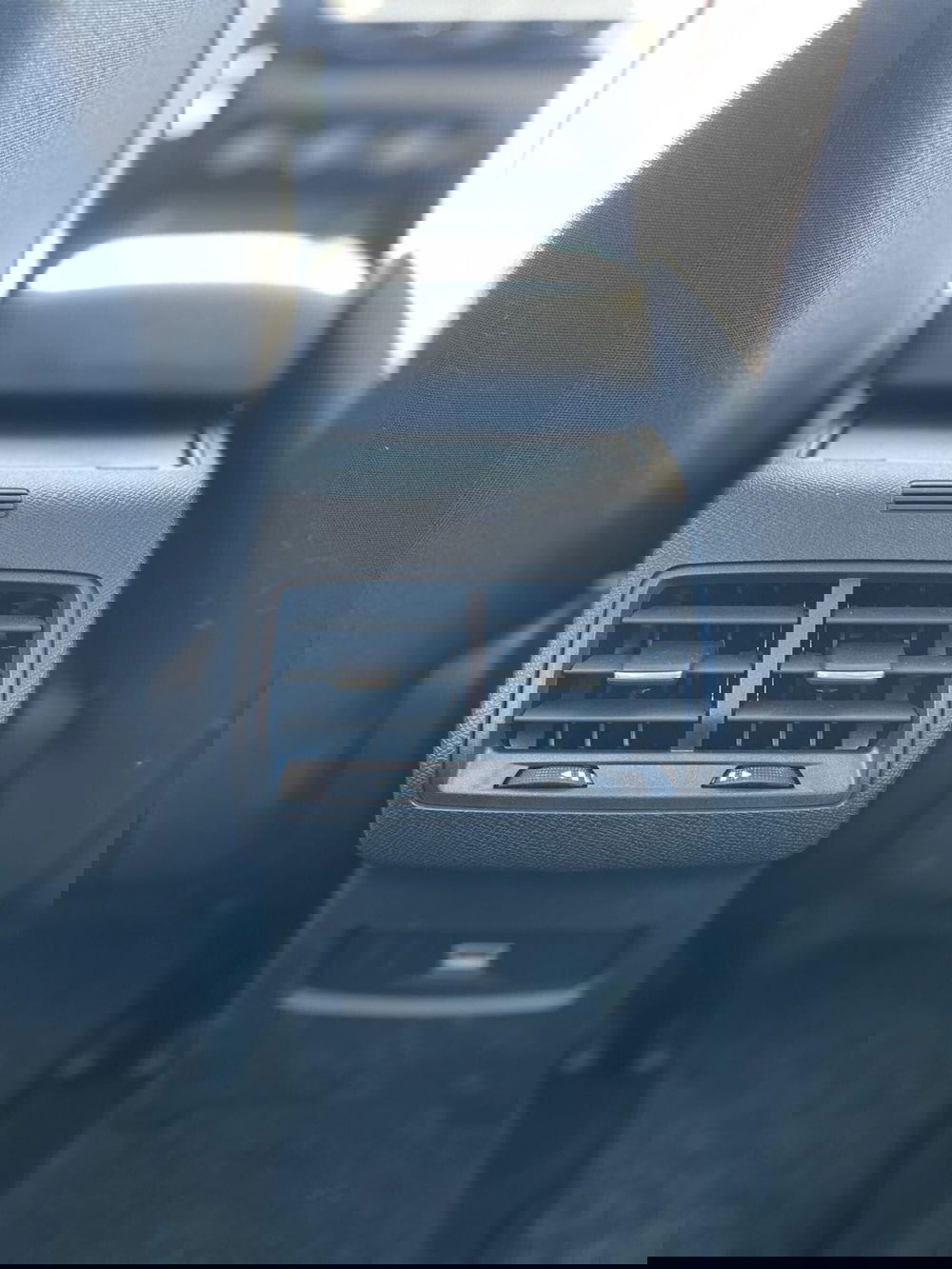 Citroen C4 nuova a Sassari (11)