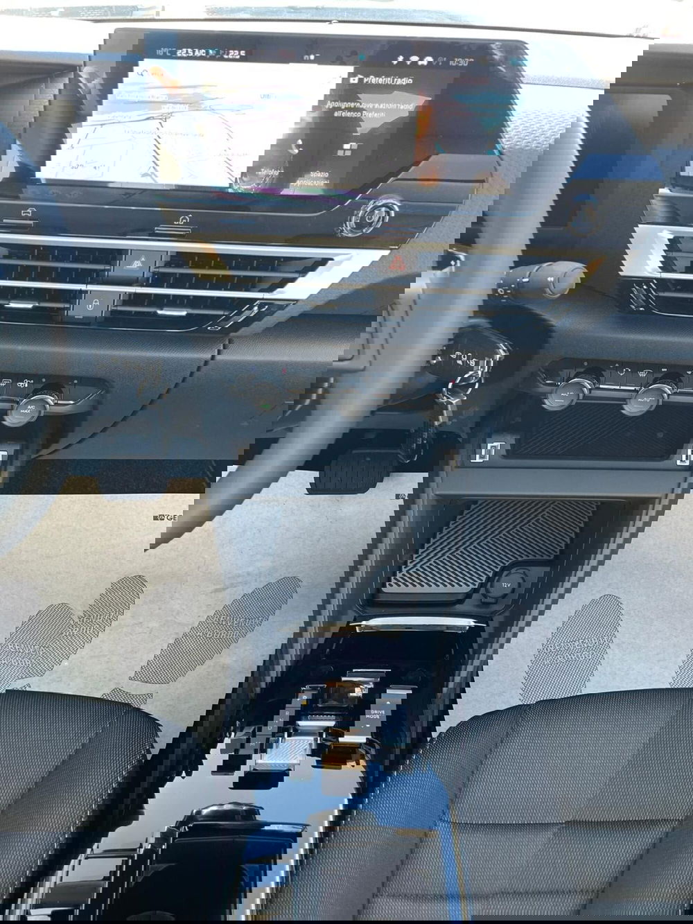 Citroen C4 nuova a Sassari (13)