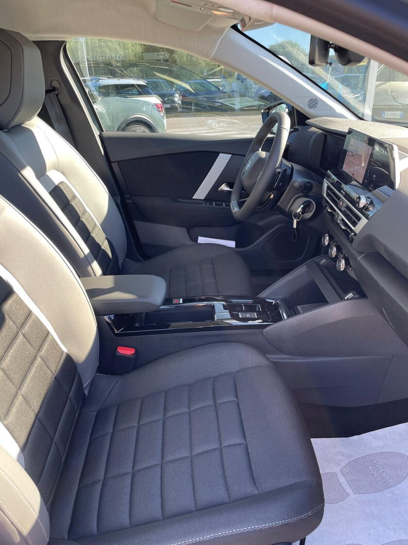 Citroen C4 nuova a Sassari (14)
